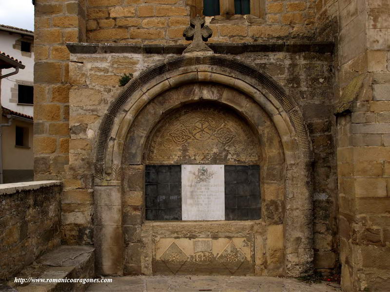 PORTADA DE LA DESAPARECIDA ERMITA DE SAN MARTN