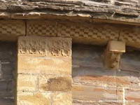 DECORACI&Oacute;N DEL CONTRAFUERTE DE LA CABECERA SUR