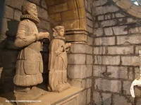 ESTATUAS ORANTES DE SANCHO EL FUERTE Y SU ESPOSA  -S XVII-