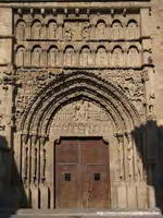 VISTA FRONTAL DE LA CABECERA DEL TEMPLO