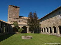 CLAUSTRO Y TEMPLO DESDE EL SUR