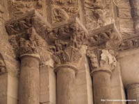 CAPITELES DEL LADO DERECHO