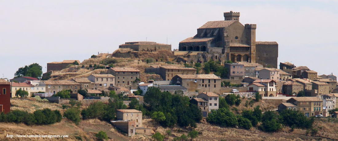 VISTA NOROESTE DEL CASERO Y TEMPLO