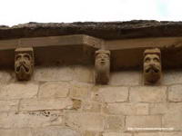 CANECILLOS DE LA CABECERA
