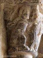 DETALLE DEL PERSONAJE DE LA ESPADA