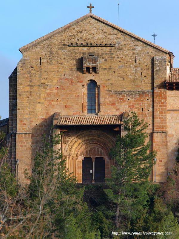HASTIAL DE PONIENTE DE LEYRE