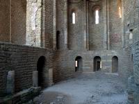 NAVE CENTRAL, CON LOS NIVELES DE CRIPTA Y SUPERIOR UNIFICADOS POR DESAPARICI�N DE B�VEDA Y SUELO