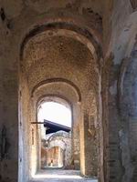 NAVE SUR DESDE LA CABECERA HACIA LOS PIES