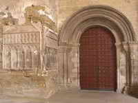 PORTADA DE PONIENTE DE ACCESO A LA NAVE NORTE