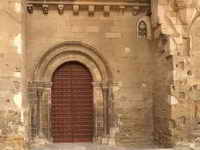 PORTADA DE PONIENTE DE ACCESO A LA NAVE SUR