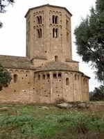 DETALLE DE CABECERA Y TORRE DESDE EL SUR