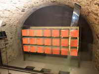 CRIPTA. ARQUETAS CON RESTOS DE LOS OBISPOS DE URGELL