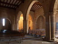 VISTA DEL INTERIOR DESDE EL LADO NORTE DEL FONDO DEL TEMPLO