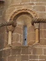 VENTANAL CENTRAL ABSIDAL