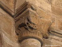 CAPITEL DEL CILINDRO ABSIDAL CENTRAL