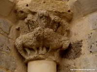 CAPITEL NORTE DE LA PORTADA DE PONIENTE