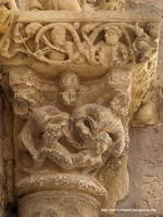 CAPITEL DEL LADO SUR