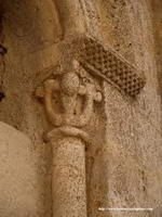 CAPITEL DEL VENTANAL DEL �BSIDE SUR