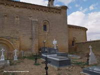 VISTA DEL MURO SUR Y CEMENTERIO ADOSADO