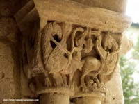 CAPITEL DE GRIFOS