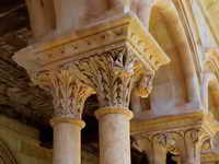 Capiteles del claustro