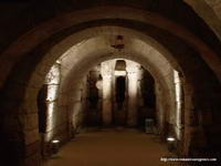 TEMPLO VISIGODO DESDE LA CABECERA DEL ROM�NICO.