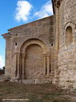 NAVE SUR. PORTADA DEL ESTE