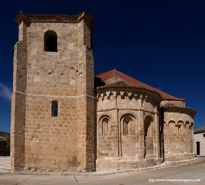 VISTA FRONTAL DE LA CABECERA CON LA TORRE ADOSADA SUSTITUYENDO AL BSIDE SUR