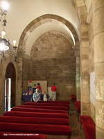 INTERIOR DEL TEMPLO HACIA LOS PIES