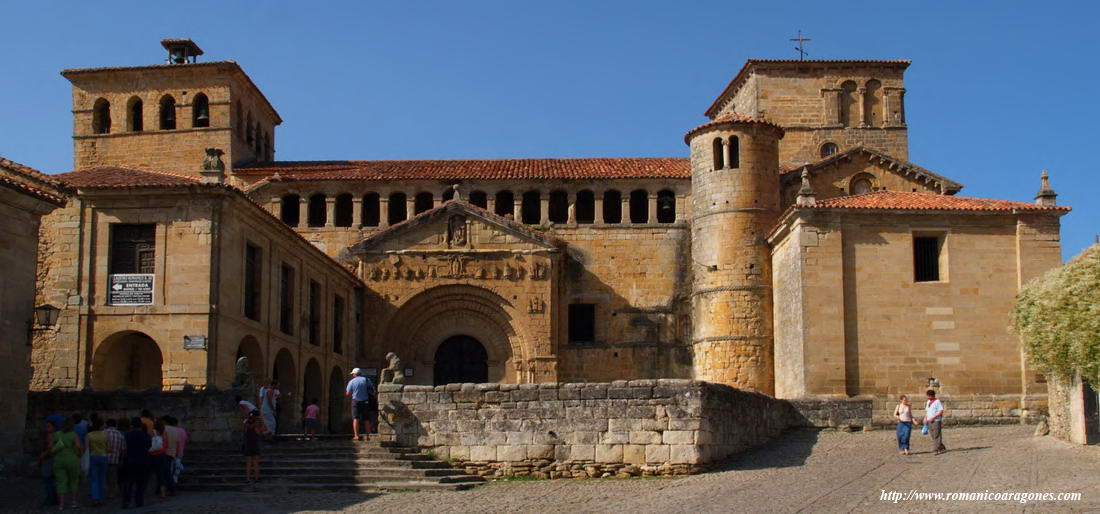 FACHADA SUR DEL TEMPLO