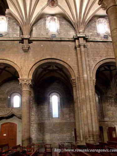 CATEDRAL DE SAN PEDRO DE JACA (HUESCA)