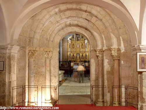 PORTADA OESTE DEL MONASTERIO DE SAN ZOILO. CARRIÓN DE LOS CONDES (PALENCIA)