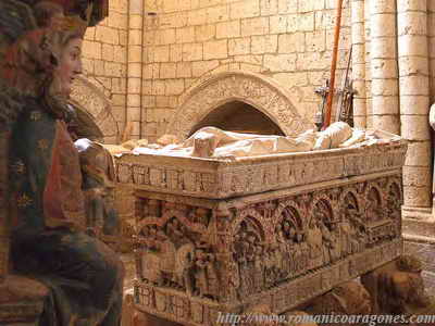 VILLALCAZAR DE SIRGA. SARCÓFAGOS DEL TALLER DE CARRIÓN (PALENCIA)