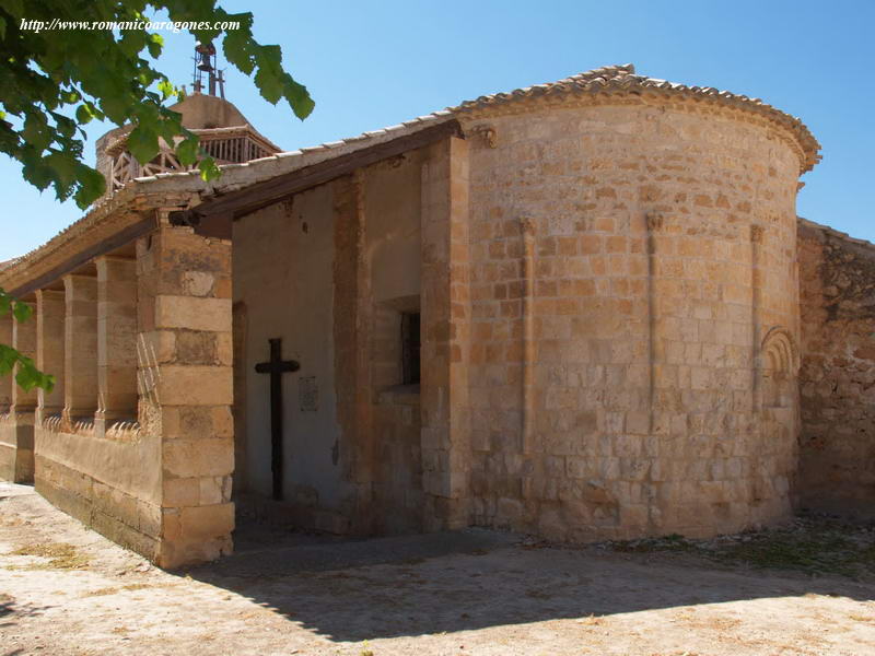 CABECERA DEL TEMPLO PARROQUIAL