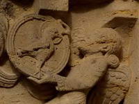 CAPITELES DEL LADO NORTE