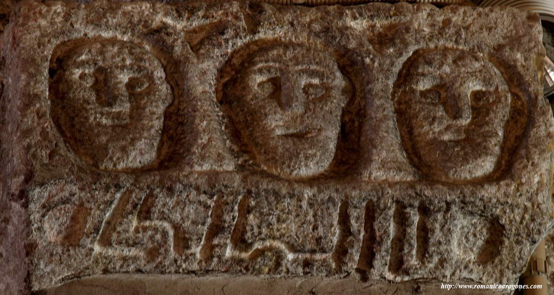 DETALLE DEL ÁBACO EPIGRAFIADO